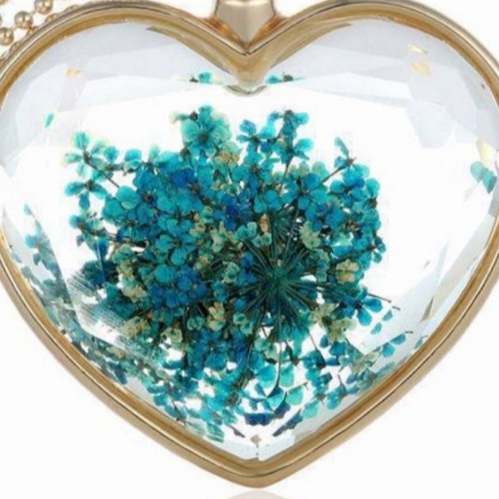 Dried Flower Heart Pendant